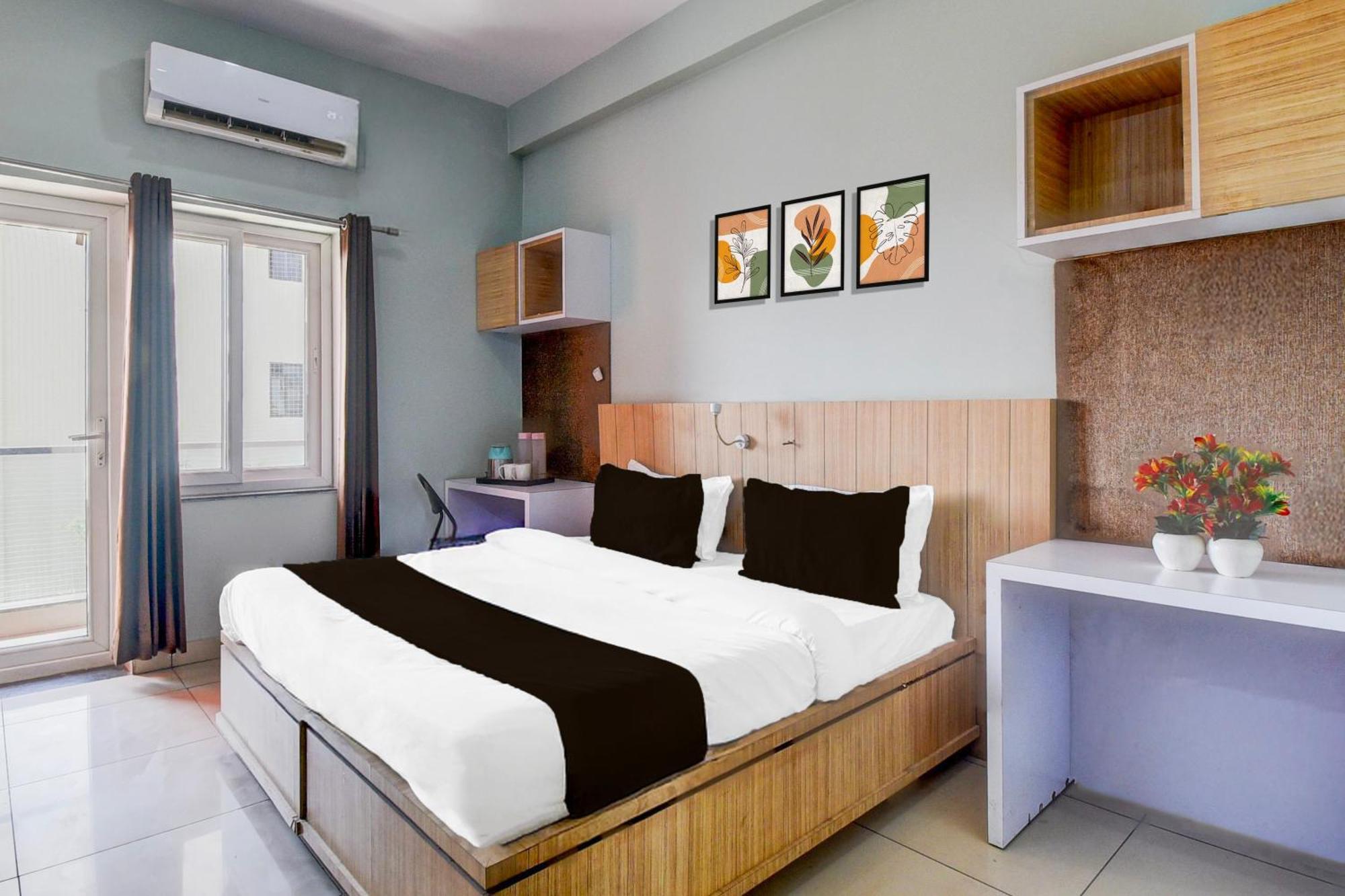 O Dahmi Kalan Near Manipal Hotel 3*